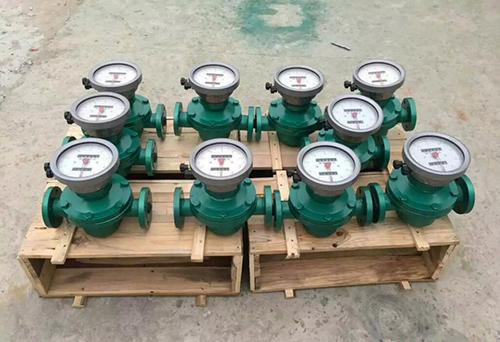lc椭圆齿轮流量计产品图