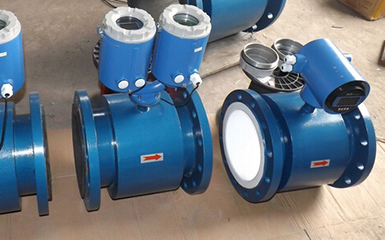 dn600污水流量计产品图